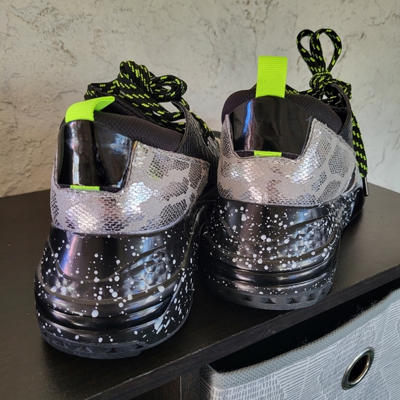 NWOT Steve Madden Ridge Sneakers - Picture 3 of 6